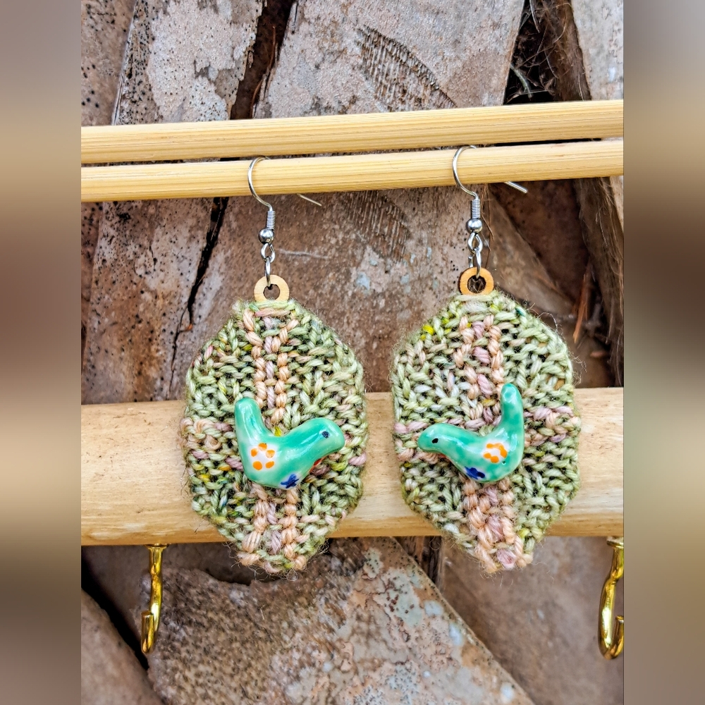 Green Knit Hexagon Earrings with Hand Embroidery Elements and a Bird-Shaped Bead - Picture 11 of 16